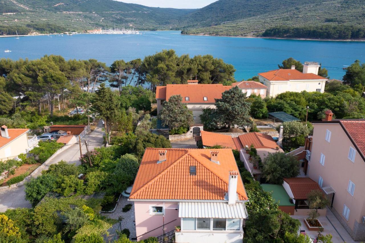 Apartments Bura & Jugo, Cres, Without Stress ภายนอก รูปภาพ